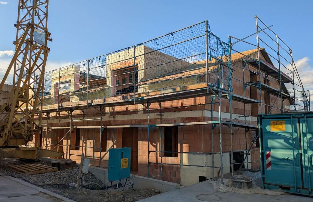 Immobilie in Schemmerhofen - Ruhige & Familienfreundliche Neubau-Doppelhaushälfte in Schemmerhofen - Bild 1