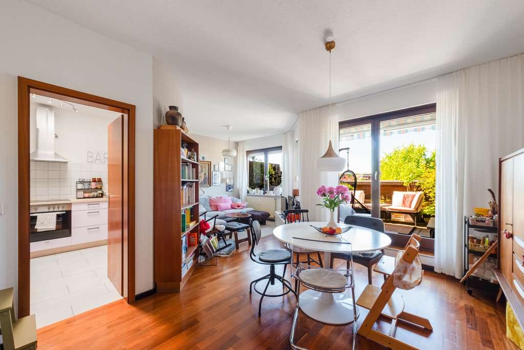 Immobilie in Tamm - Gemütlichkeit im "Penthouse-Stil" - Bild 2