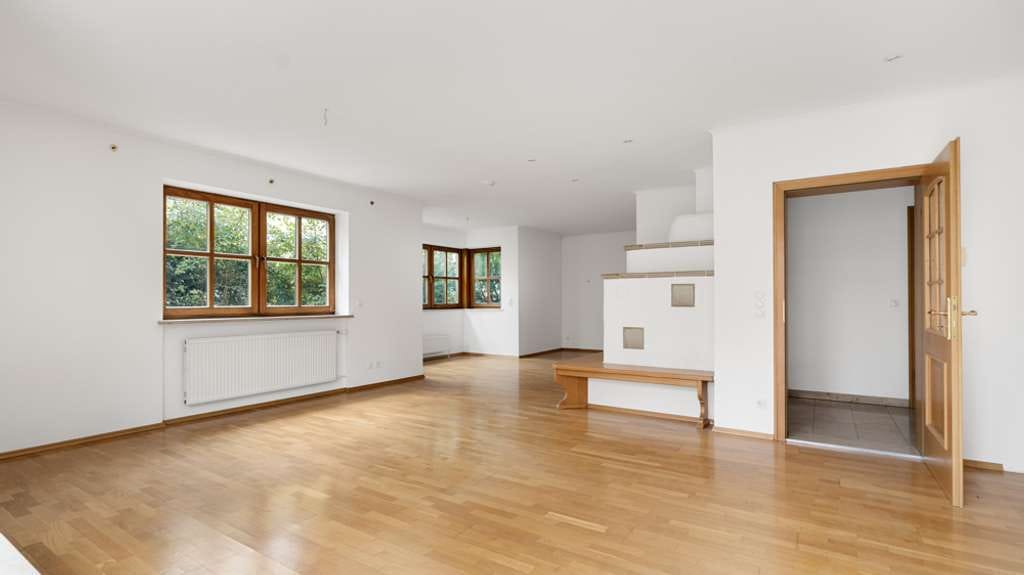 Immobilie in Kösching - Sehr gepflegtes EFH mit schönem Garten, Einzelgarage und Sauna im Herzen von Kösching - Bild 1