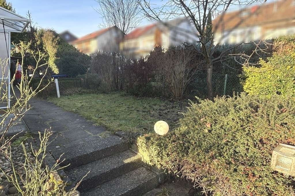 Immobilie in Korb - Frei: Reiheneckhaus mit Wintergarten und Garage in Korb - Bild 1