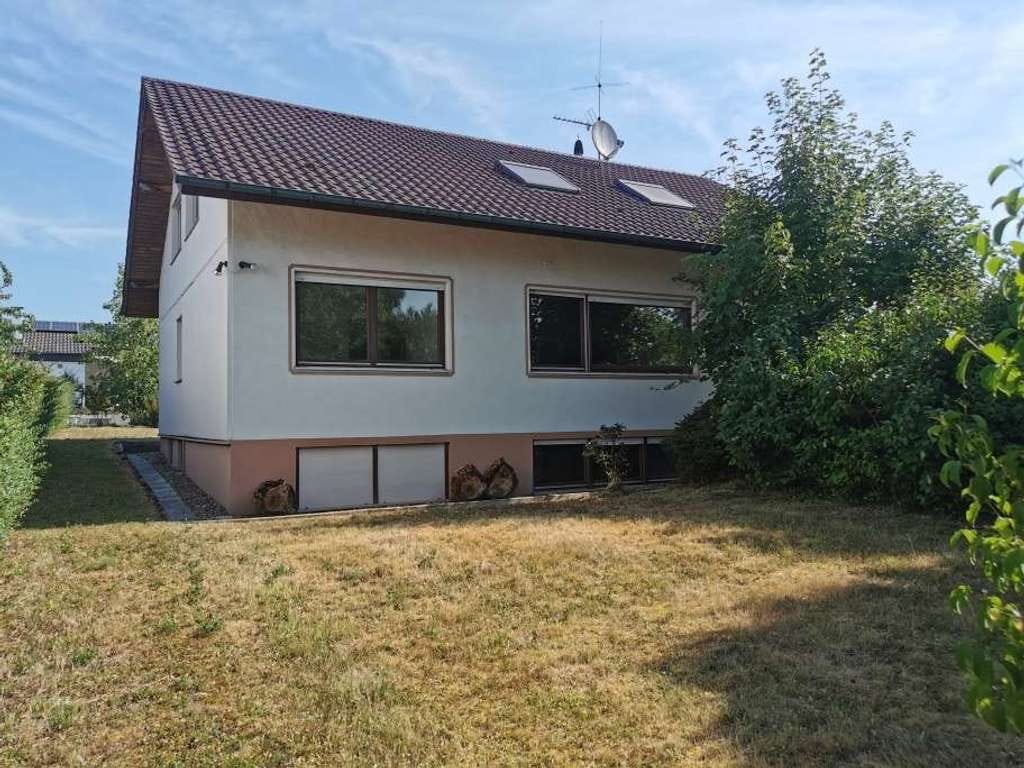 Immobilie in Königsbach-Stein - Viel Platz für die große Familie - 2 Familienhaus in begehrter Lage - Bild 2