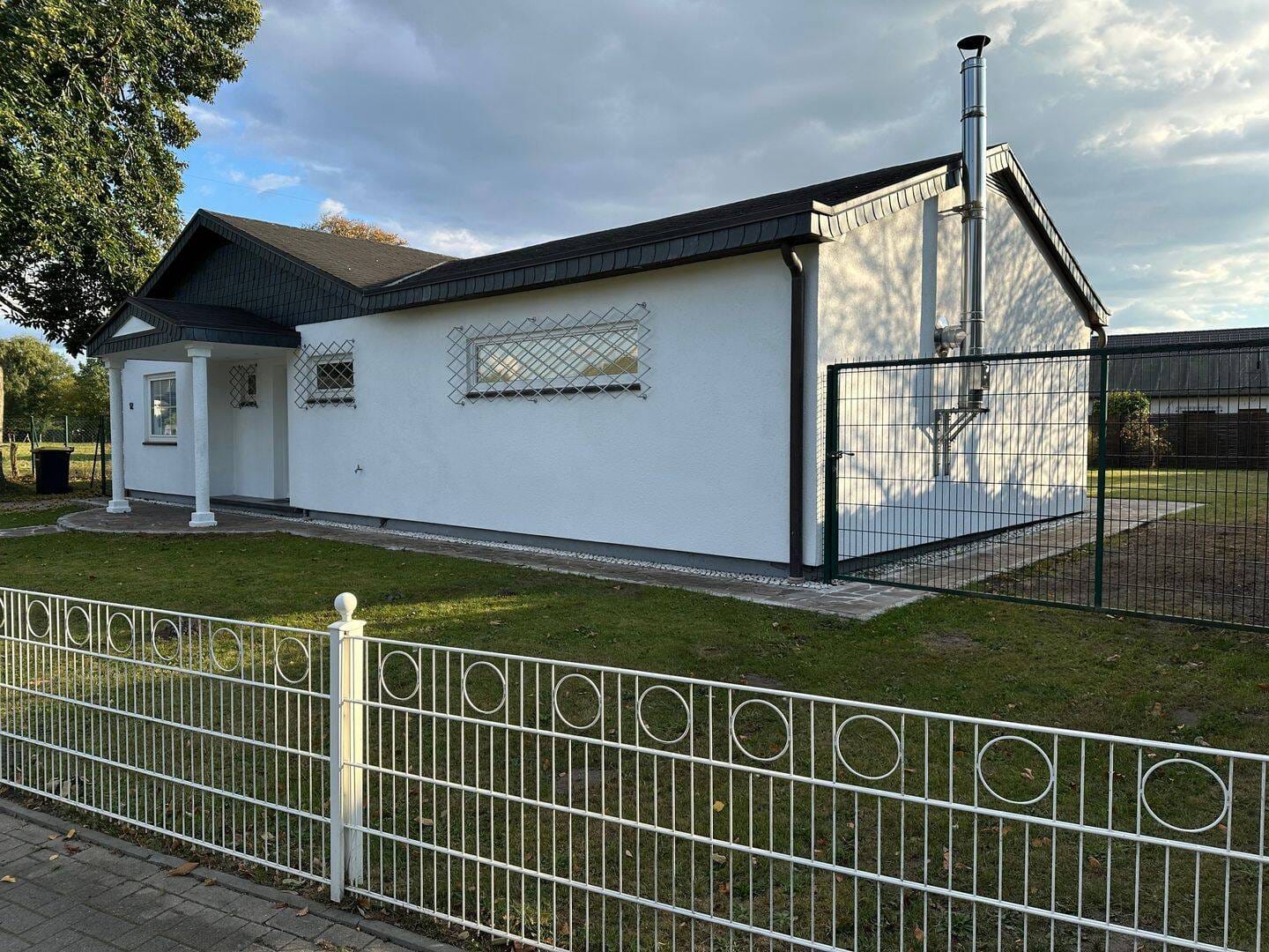 Immobilie in Ellerbek - Zweifamilienhaus als Kapitalanlage direkt an Hamburger Stadtgrenze - Bild 2