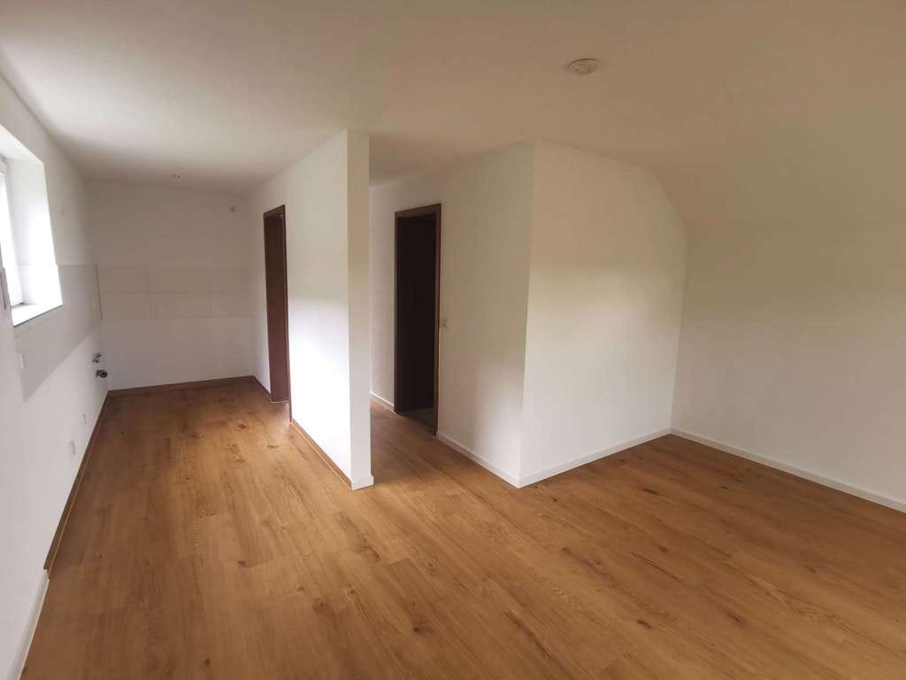 Immobilie in Pforzheim - Neu sanierte ETW mit Balkon in begehrter Lage - Bild 1