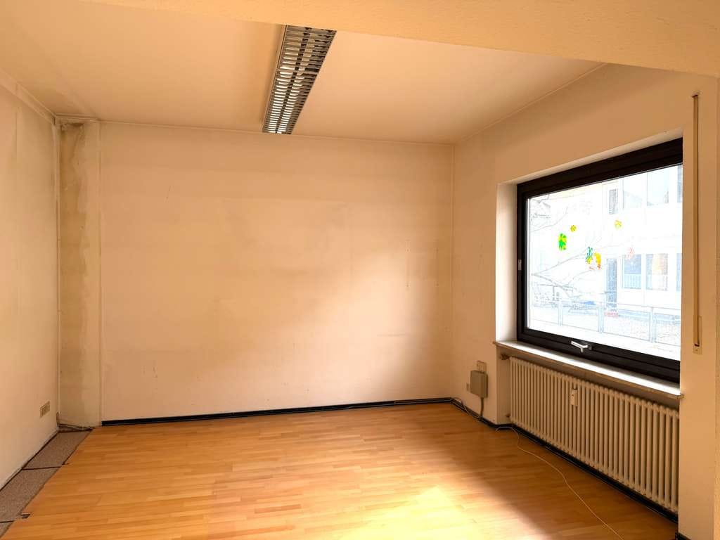 Immobilie in Sonthofen - Renovierungsbedürftige 5-Zimmer-Wohnung in zentrumsnaher Lage von Sonthofen - Bild 2