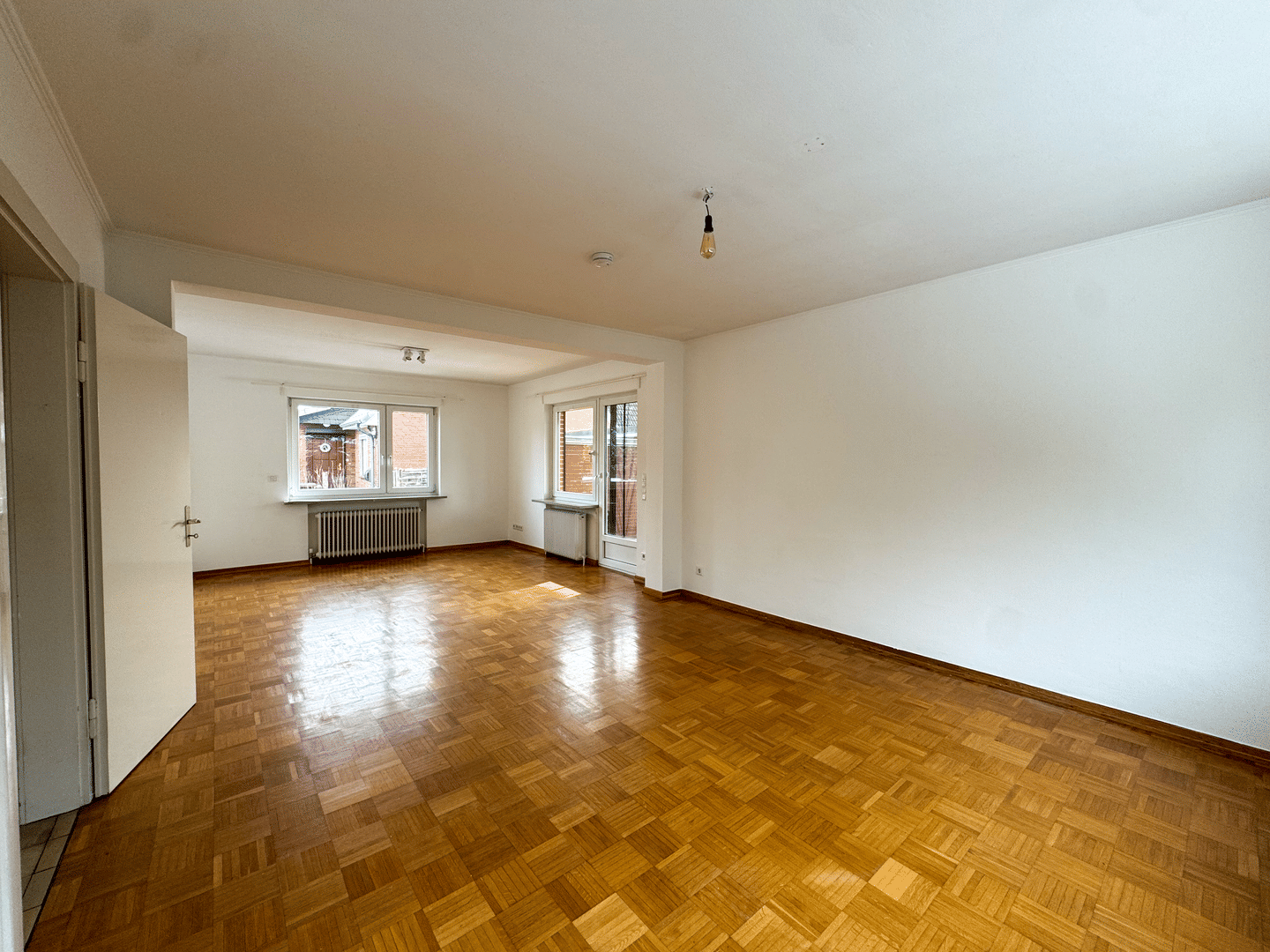 Immobilie in Borstel-Hohenraden - Ein Zuhause zum Ankommen! 135 m² Wohnfläche, Vollkeller, Weitblick und Feldrandlage in 30er Zone von Borstel - Hohenraden! - Bild 3