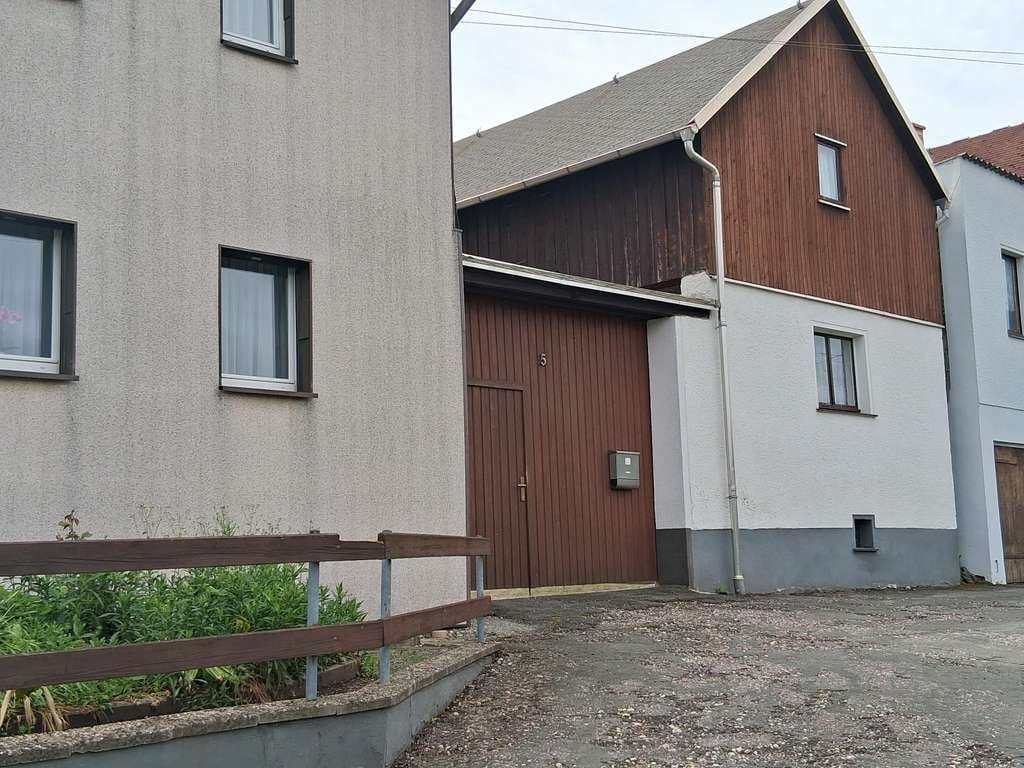 Immobilie in Pausa-Mühltroff - Ruhige Lage - Machen Sie Ihr's daraus  - Bild 2