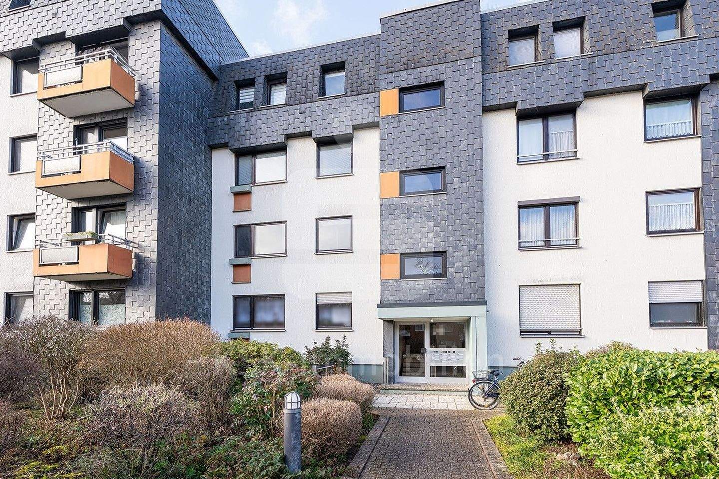 Immobilie in Wesseling - Leerstehende 3 Zimmer-Wohnung mit TG-Stellplatz und abgelöster Erbpacht! - Bild 0