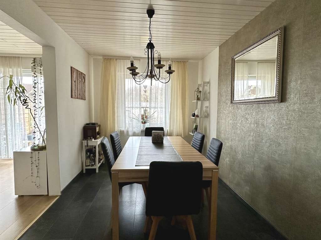 Immobilie in Lenningen - Charmantes Reihenmittelhaus in ruhiger Wohnlage - Bild 3