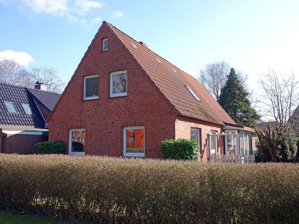 Immobilie in Brunsbüttel - Gepflegtes Einfamilienhaus in ruhiger Lage auf Erbbaugrundstück in Brunsbüttel - Bild 0