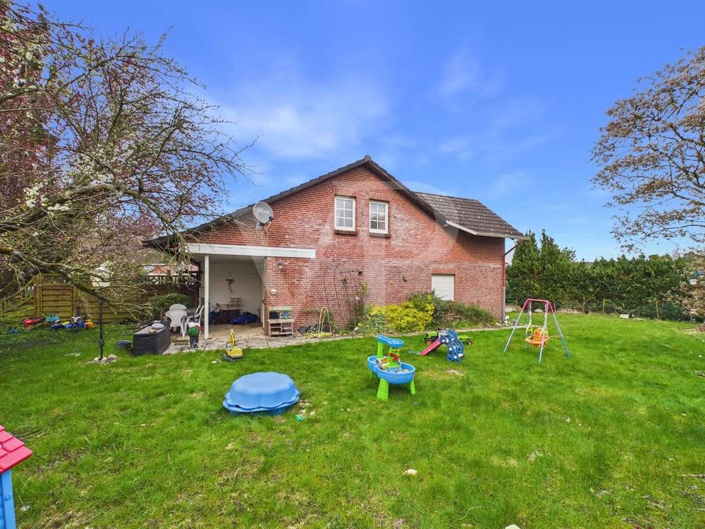 Immobilie in Berumbur - Zweifamilienhaus auf Eckgrundstück mit viel Potenzial in ruhiger Lage am Kiessee - Bild 3