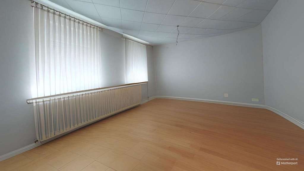 Immobilie in Neuhofen - Ruhig gelegenes EFH mit Sanierungspotential | Balkon, Garten & Wintergarten  | Garage inkl. - Bild 3