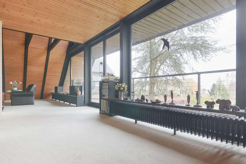 Immobilie in Achim - Großzügiges Architektenhaus in begehrter Lage nahe Weser mit 1.150 m² Grundstück & 270 m² Wohnfläche - Bild 1