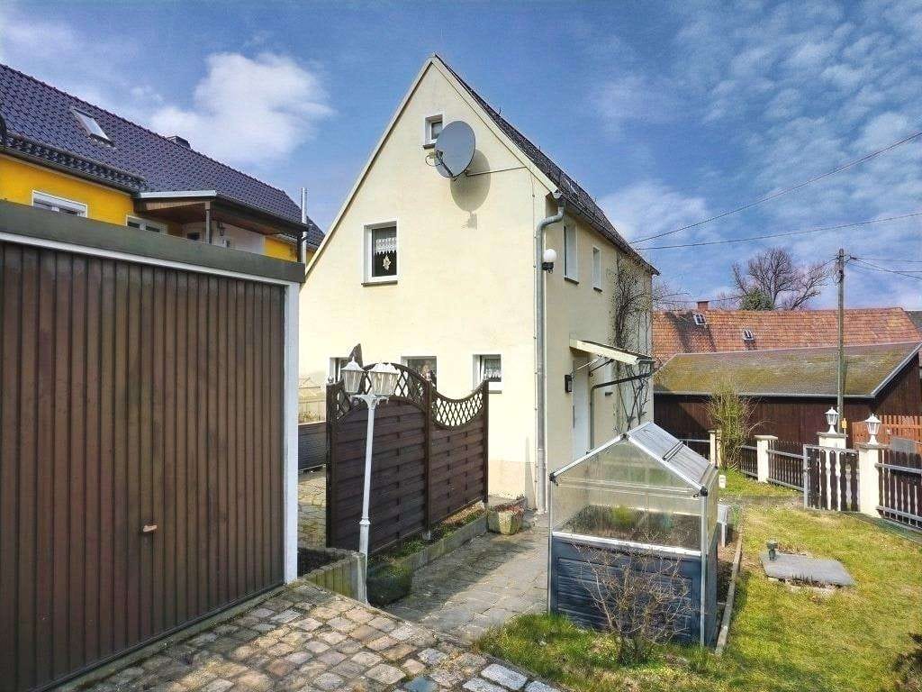 Immobilie in Weischlitz - Entspanntes Wohnen mit Garten und Sauna - Bild 2