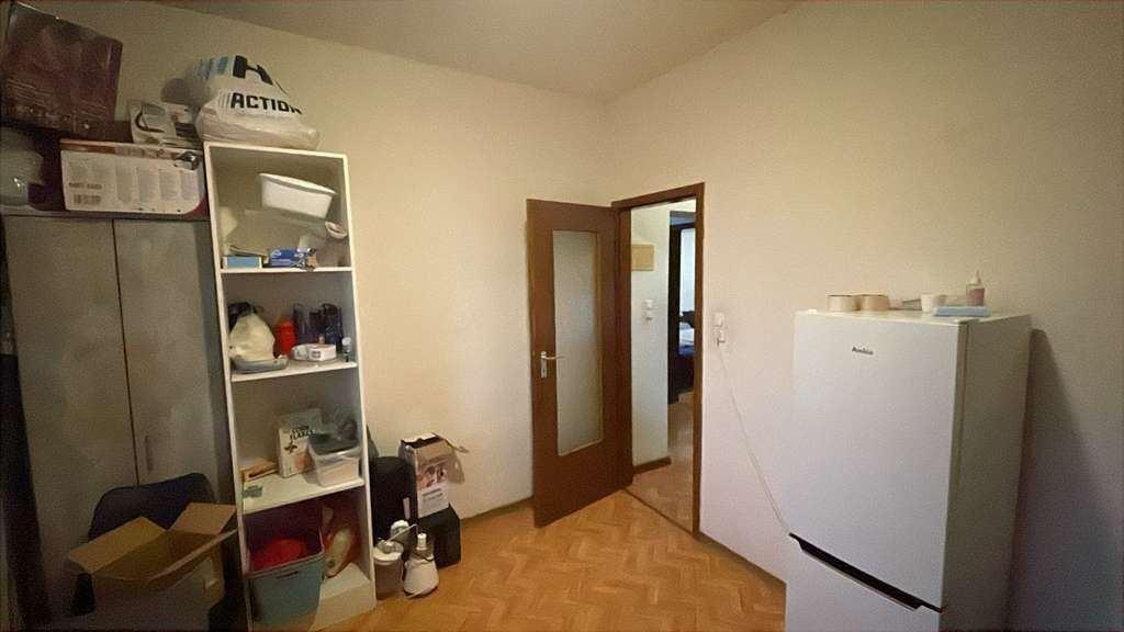 Immobilie in Oberhausen - Das Objekt ist ein klassisches Mehrfamilienhaus in ruhiger Lage von Oberhausen. - Bild 4