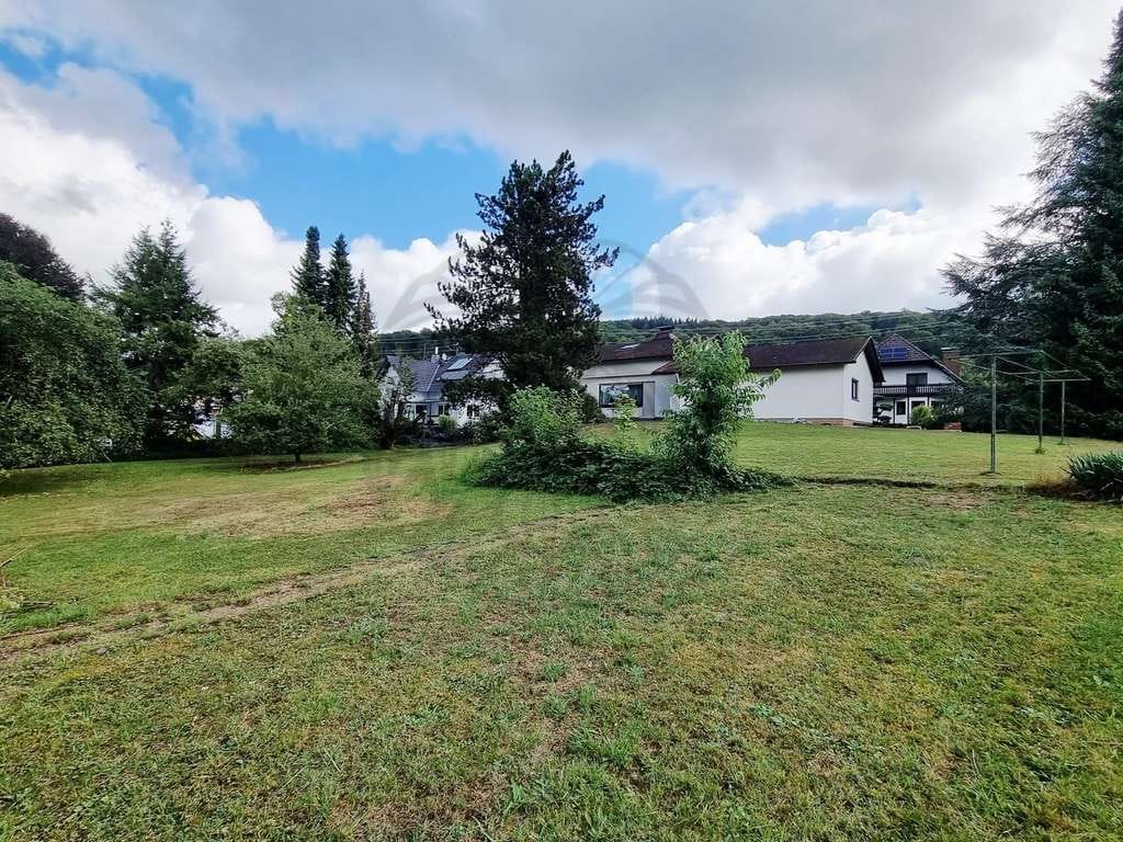 Immobilie in Dornburg - Dornburg: Wohnen im Park-Bungalow mit 2 Garagen in Ortsrandlage - Bild 3