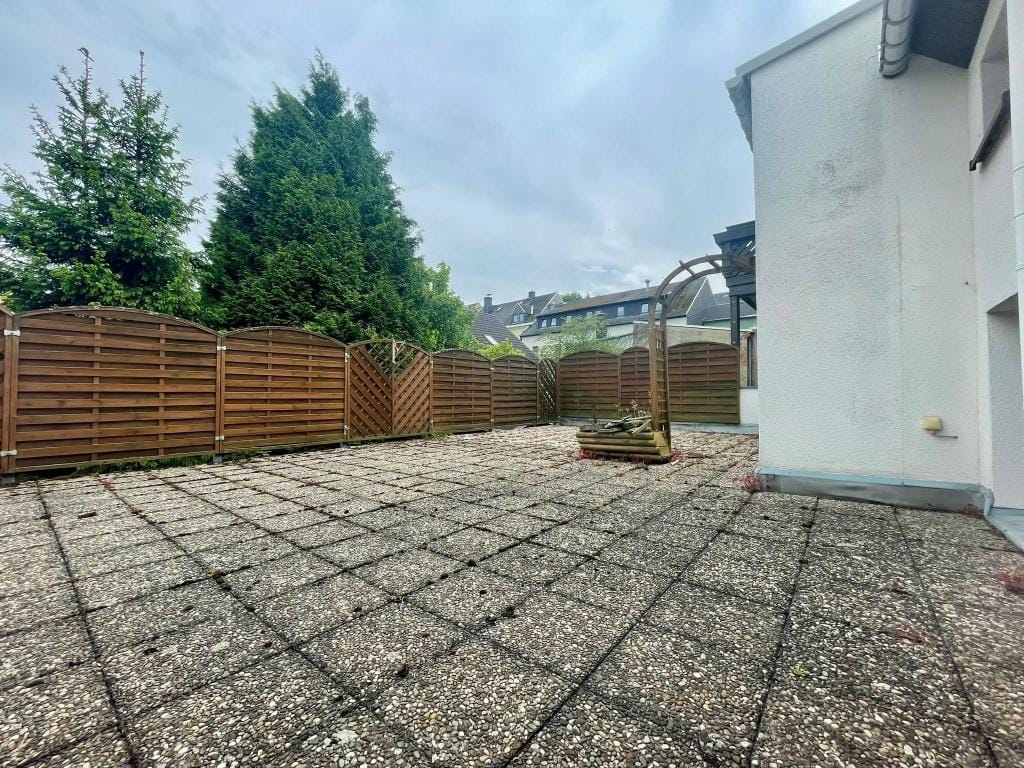 Immobilie in Ehrenfriedersdorf - Reihenhaus mit Gewerbefläche zentral am Markt - Bild 4