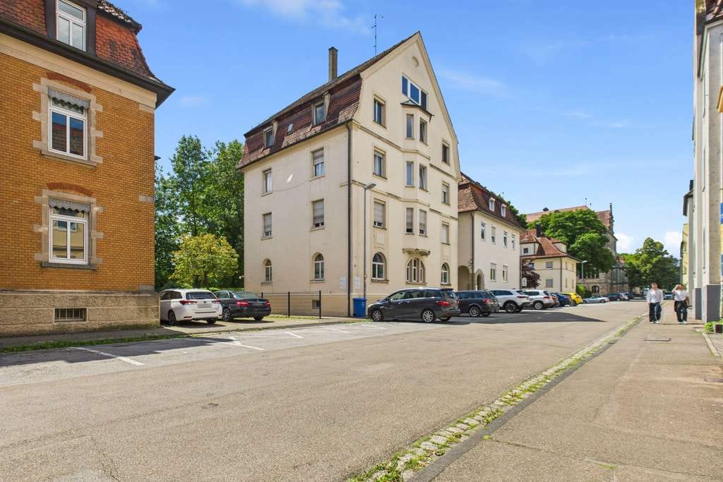 Immobilie in Schwäbisch Gmünd - Die Wohnung wird im Angebotsverfahren ausgeschrieben - Bild 1