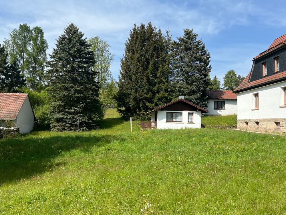 Immobilie in Schleusingen - Einfamilienhaus mit Jägerhütte & Baugrundstück in Schleusingen - Bild 1