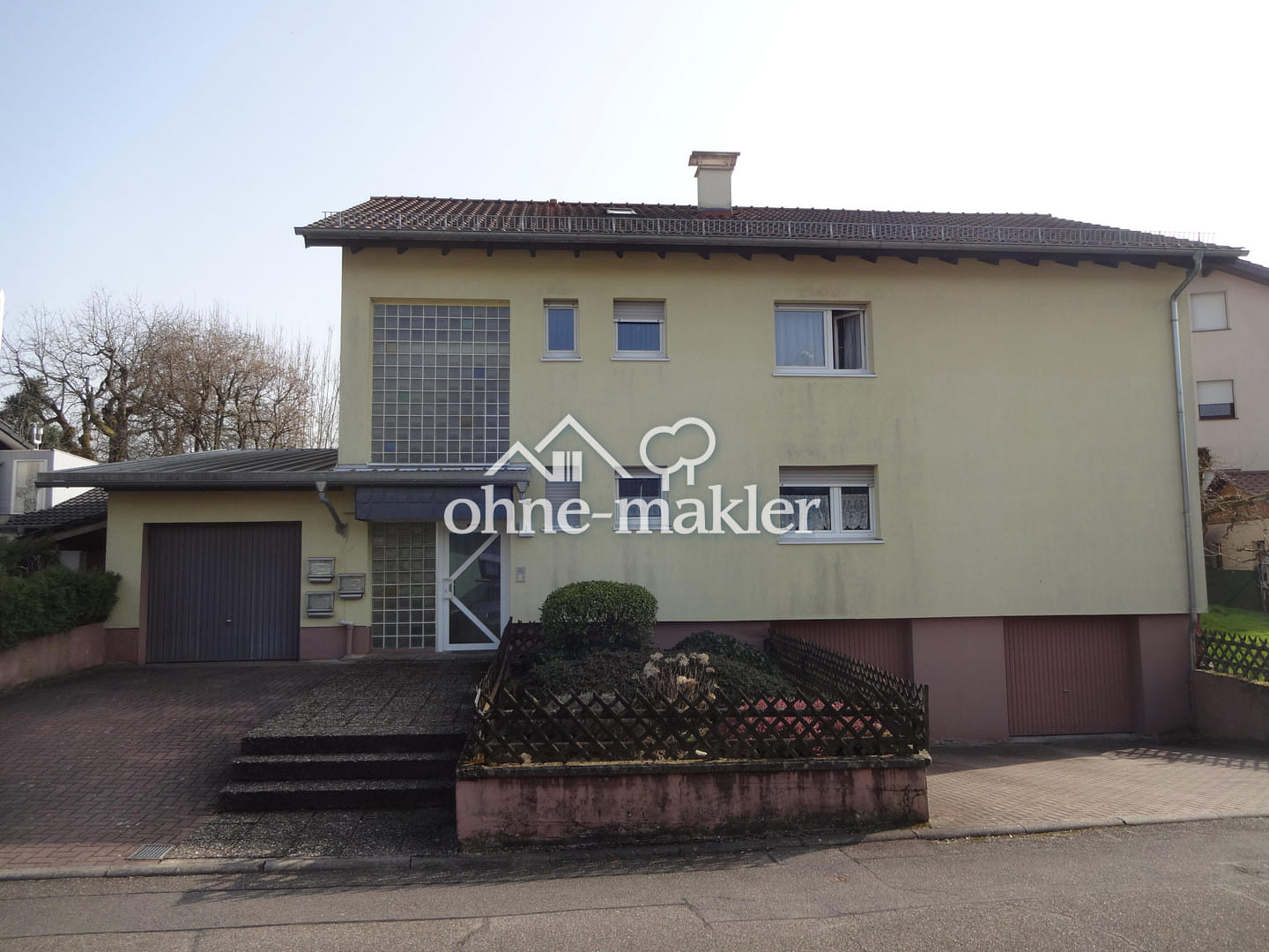 Immobilie in Wiesenbach - Zweifamilienhaus teilsaniert, in ruhiger Lage von Wiesenbach, großzügiger Garten - Bild 3