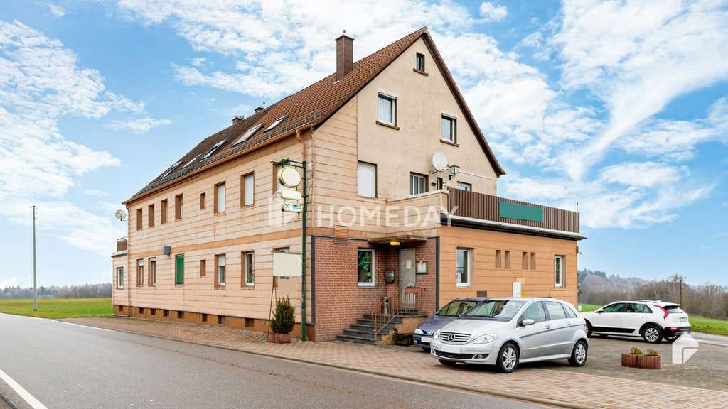 Immobilie in Lemberg - Investoren und Gastronomen aufgepasst: vielseitiges Anwesen mit großem Potenzial - Bild 0