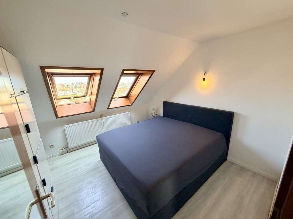 Immobilie in Bad Wimpfen - Charmante 2,5-Zimmer-Dachgeschosswohnung in ruhiger Lage Bad Wimpfen - unweit der Lidl Zentrale - Bild 3