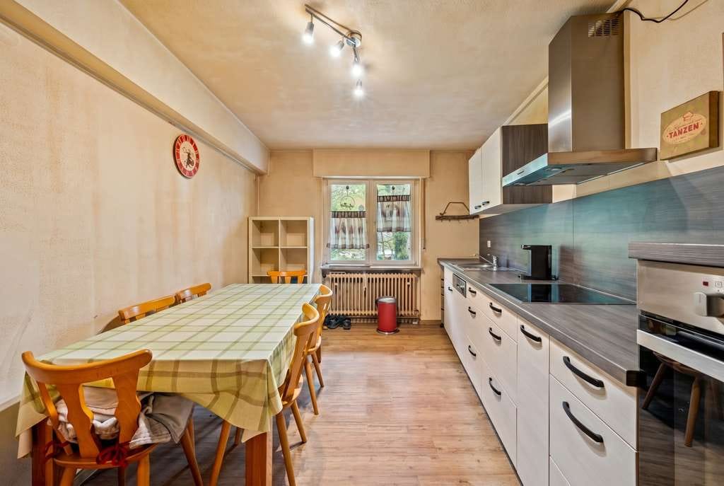 Immobilie in Neustadt an der Weinstraße - EFH in Waldrandlage, 8 Zimmern, Terrasse und Garage - Bild 3