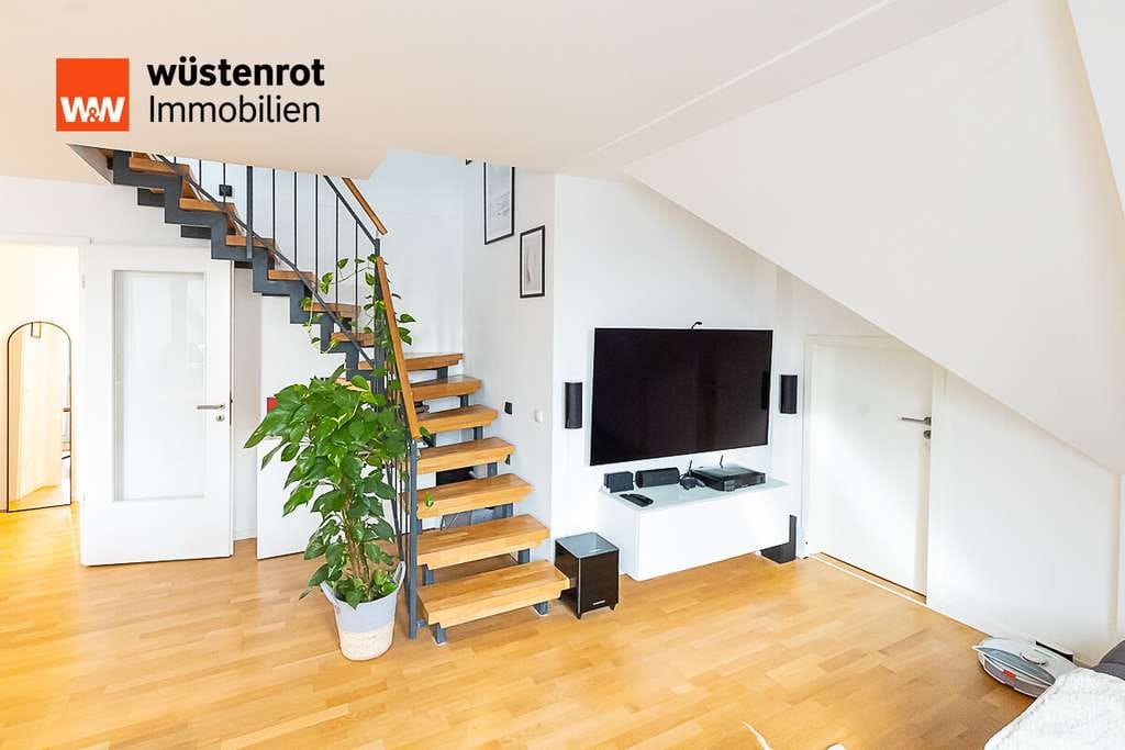 Immobilie in Markt Indersdorf - Hochwertige OG/Maisonette Whg. mit Panoramablick, ca. 81m² Wfl. mit Keller, Lift u. *Tgg.-Stellpl. - Bild 2