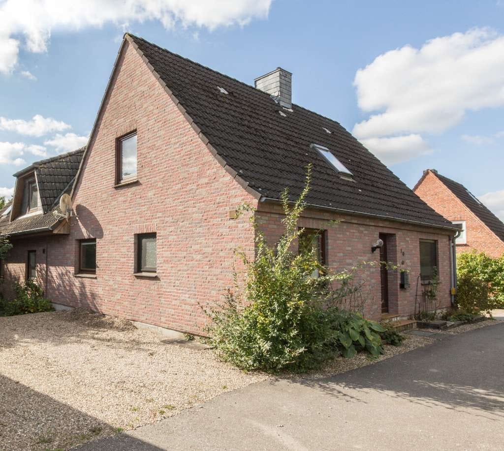 Immobilie in Niesgrau - Zweifamilienhaus mit Traumgarten in Wassernähe - Bild 4