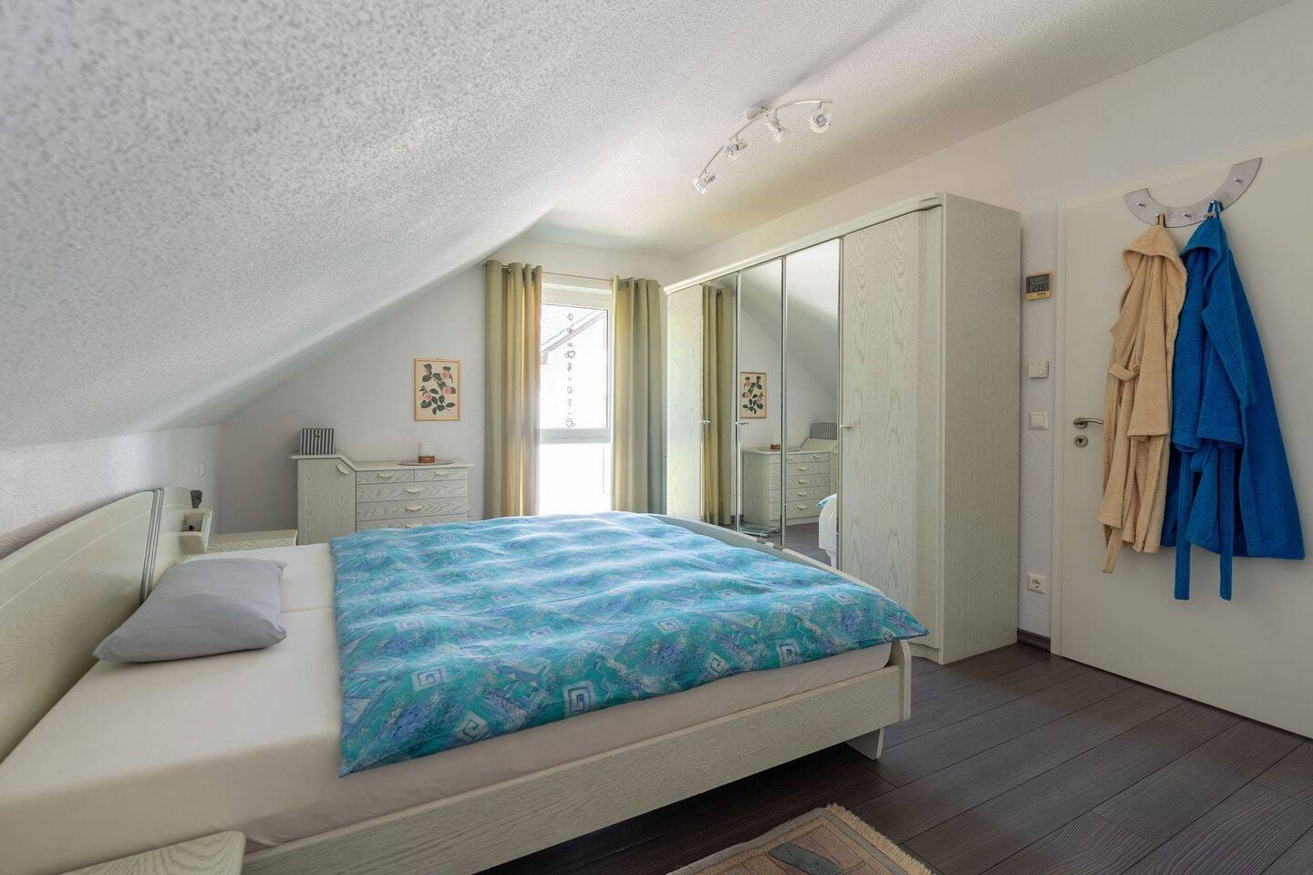 Immobilie in St. Blasien - Modernes Einfamilienhaus mitten im Grünen! - Bild 4