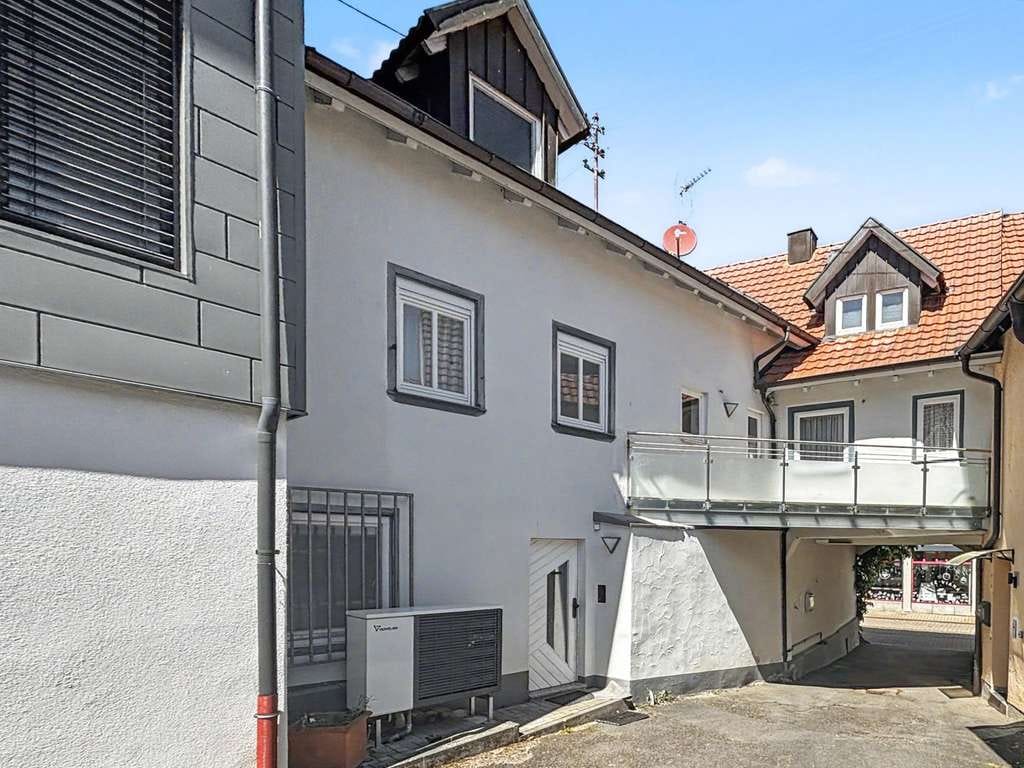Immobilie in Külsheim - Charmantes Haus mit Laden und Wohnung - mitten in Külsheim - Bild 1