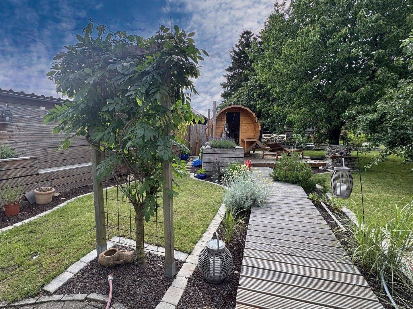 Immobilie in Haren (Ems) - Großzügiges Wohnen auf 1355m² Grundstück in Haren Emmeln! - Bild 3