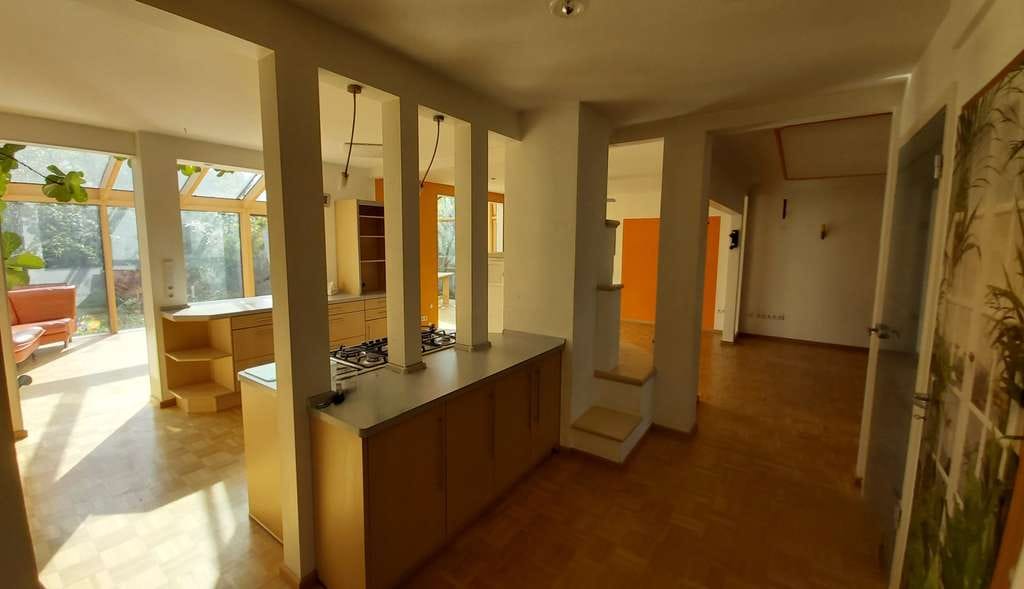 Immobilie in Undenheim - Großzügiges Einfamilienhaus mit Wellness Garten (von privat) - Bild 4