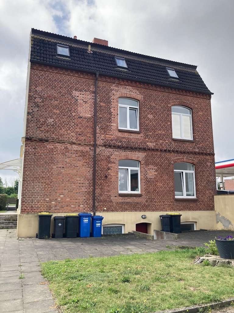 Immobilie in Grevesmühlen - Gepflegtes Mehrfamilienhaus – idealer Start für Ihr Immobilienportfolio - Bild 2