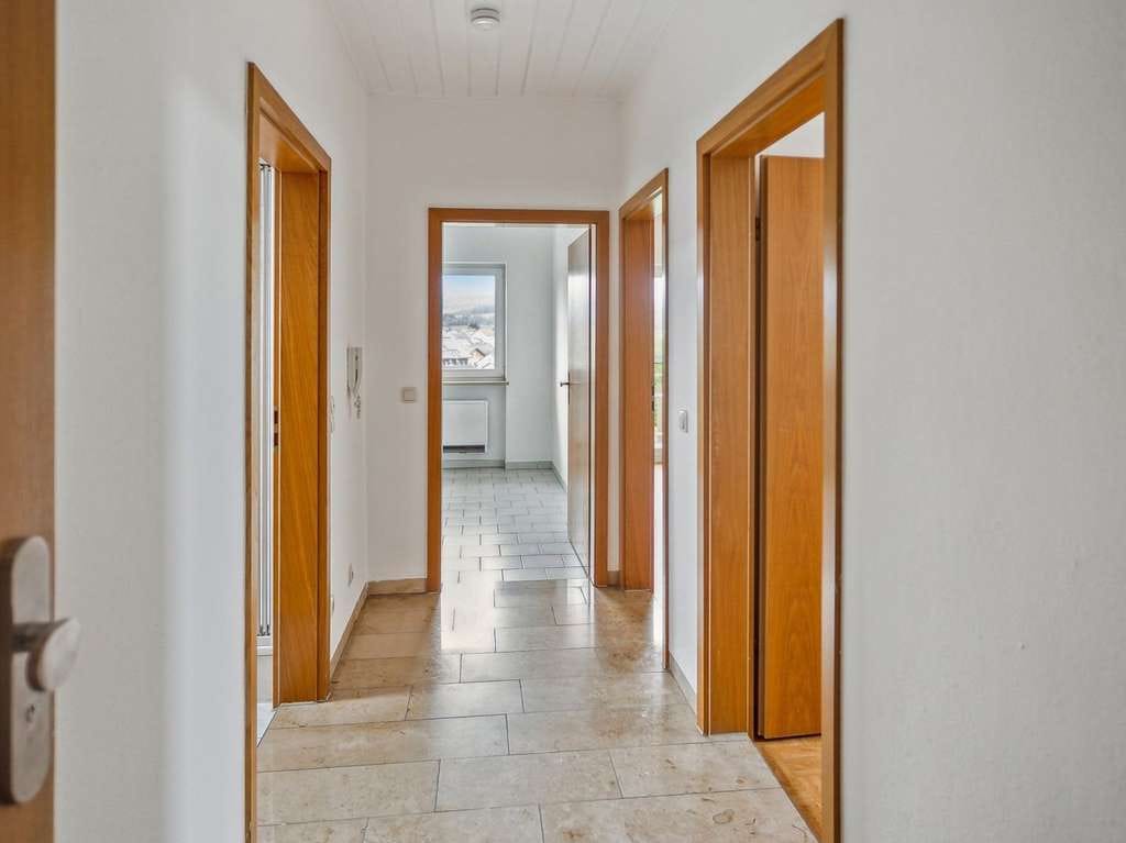 Immobilie in Schöllnach - Interessantes Investmentobjekt – modernisiertes Mehrfamilienhaus in Schöllnach - Bild 0