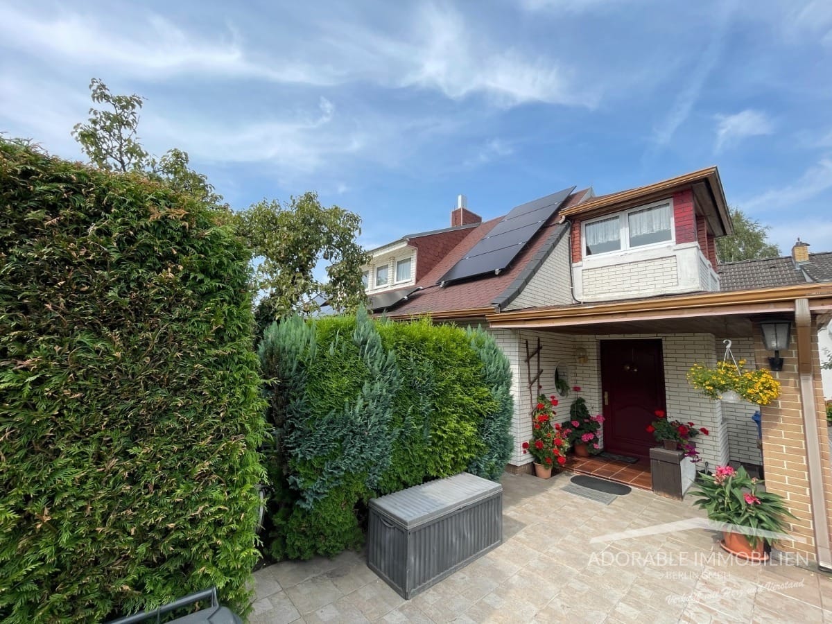 Immobilie in Wandlitz - Einfamilienhaus in Klosterfelde mit Potenzial als Sanierungsprojekt - Bild 0