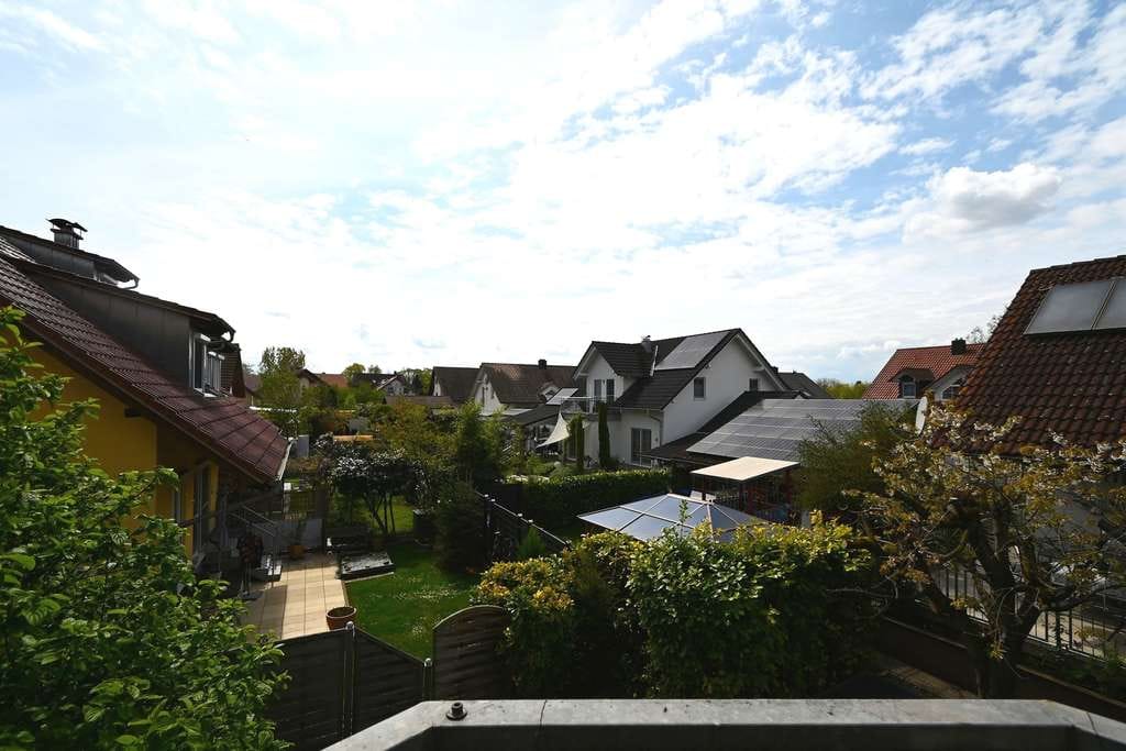 Immobilie in Weisweil - Charmante 2-Zi.-Wohnung mit großem Balkon und zwei Stellplätzen - Bild 3