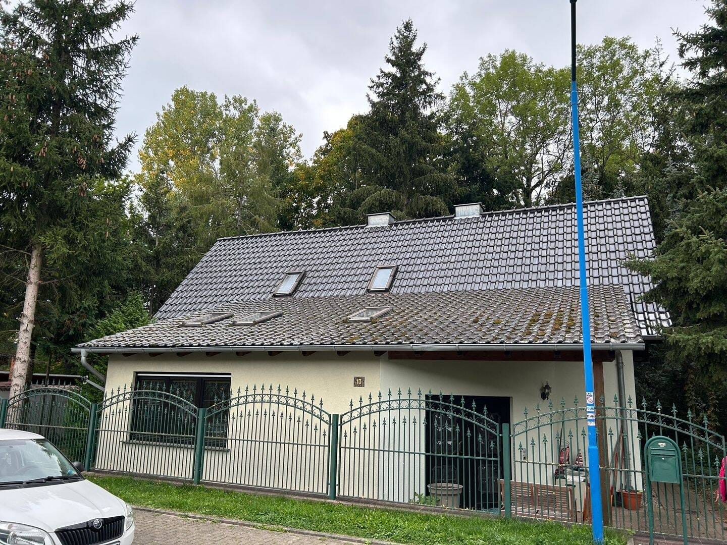Immobilie in Stadtilm - Großes Grundstück trifft auf Ruhe & Wohnqualität – Familienidylle in Stadtilm - Bild 0