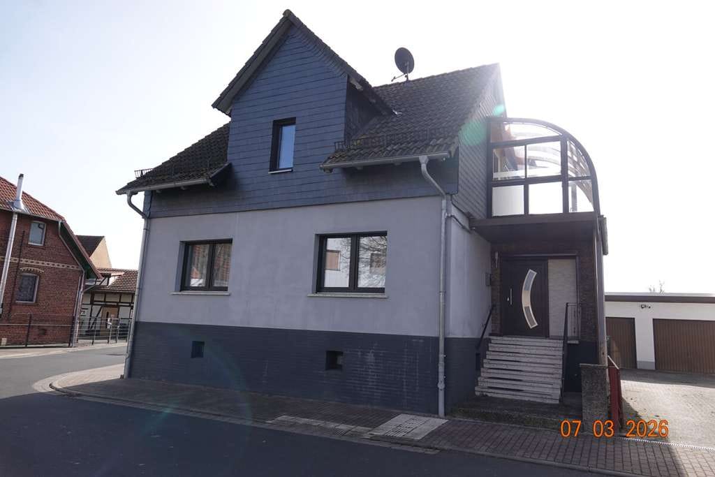 Immobilie in Wildeck - Wohlfühl-EFH mit großzügigem Wintergarten – 7 Zimmer auf 630 m² in Obersuhl - Bild 1