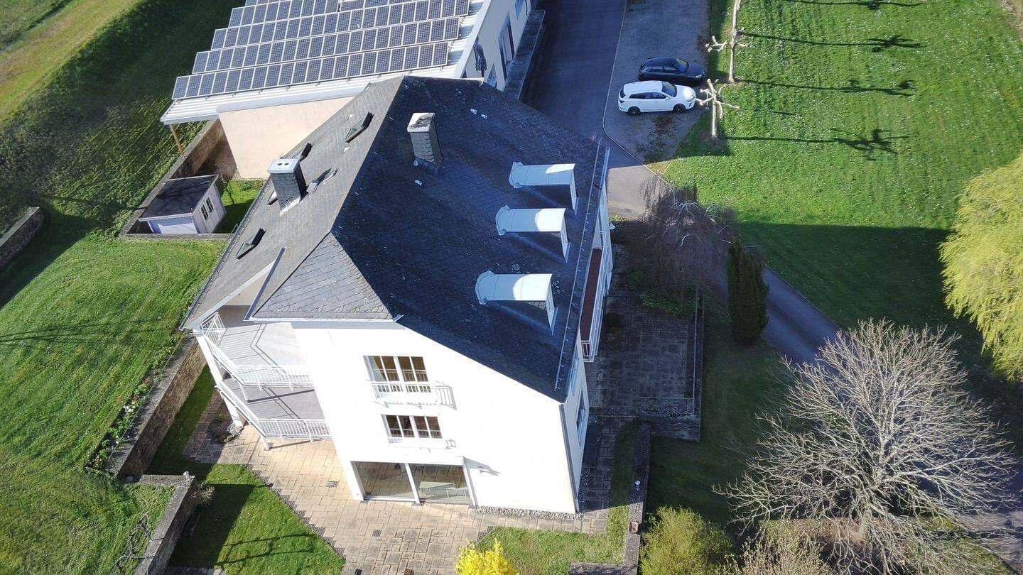 Immobilie in Wiltingen - Exklusives Anwesen in außergewöhnlicher Alleinlage von Wiltingen! - Bild 3