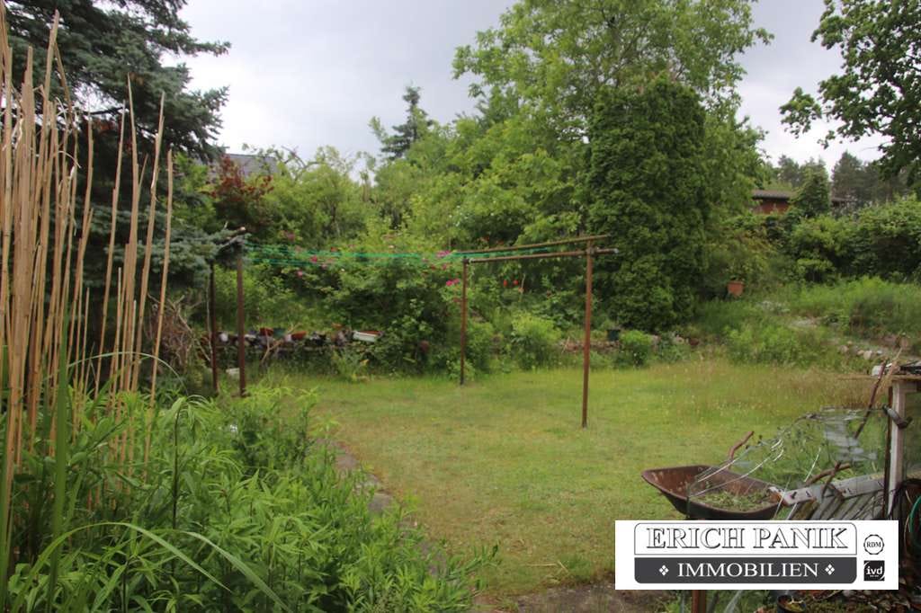 Immobilie in Krakow am See - Einfamilienhaus in angenehmer Wohnlage mit natürlichem Grundstück als Anlageobjekt (vermietet ) - Bild 0