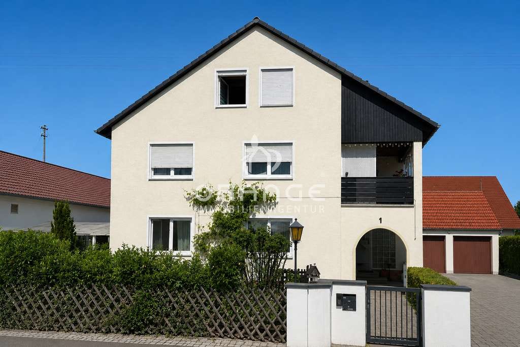 Immobilie in Königsbrunn - ***Wertbeständige Kapitalanlage mit 3 attraktiven Wohnungen*** - Bild 0