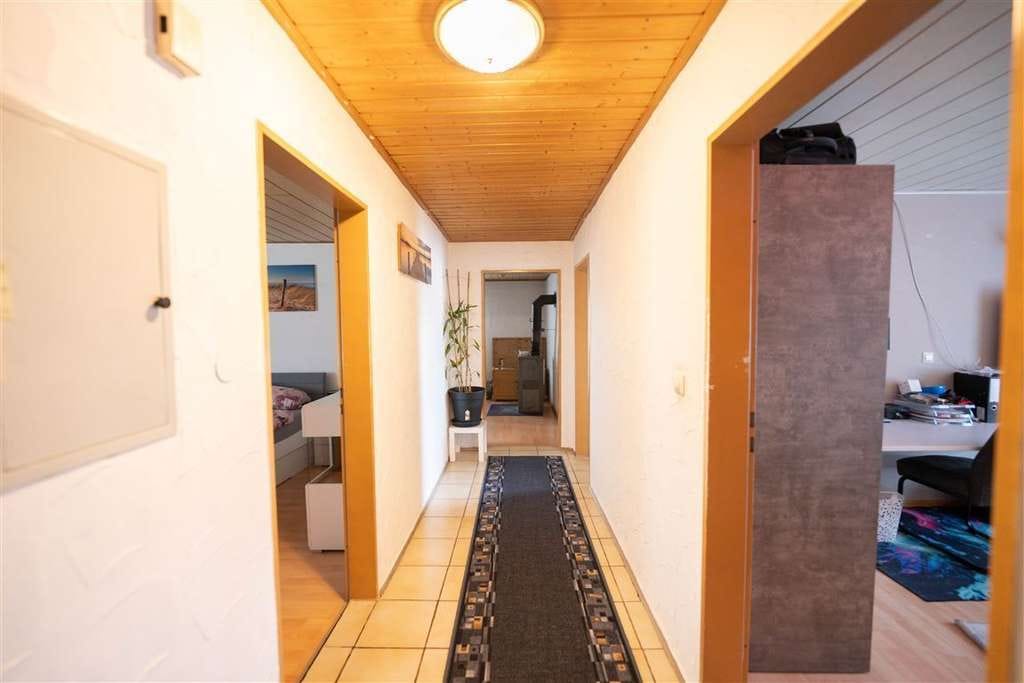 Immobilie in Lutzingen - Attraktive Kapitalanlage - Zwei 4-Zimmer-Wohnungen in Lutzingen - Bild 3