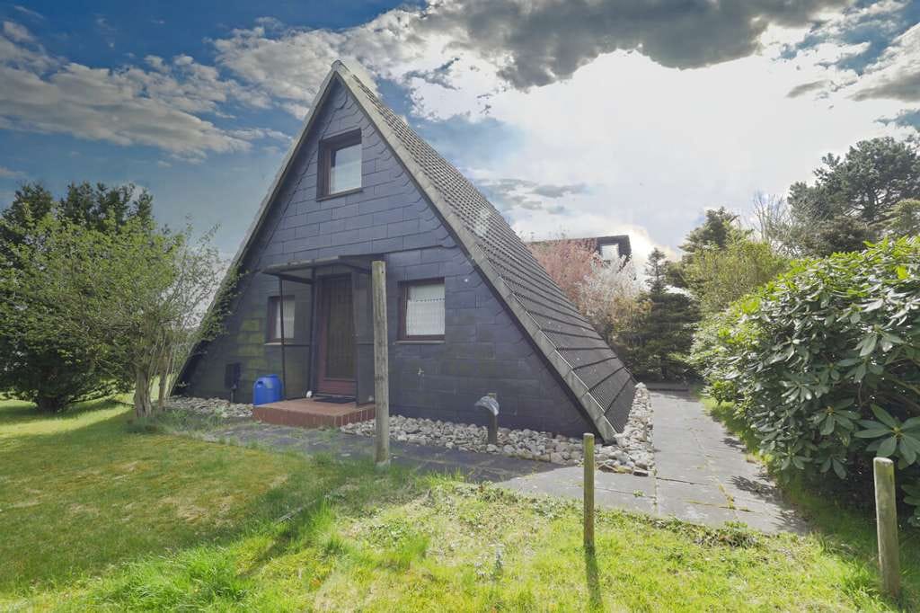 Immobilie in Hohenfelde - Gemütliches kleines Nurdach-Haus strandnah in Hofland - Hohenfelde - Bild 1
