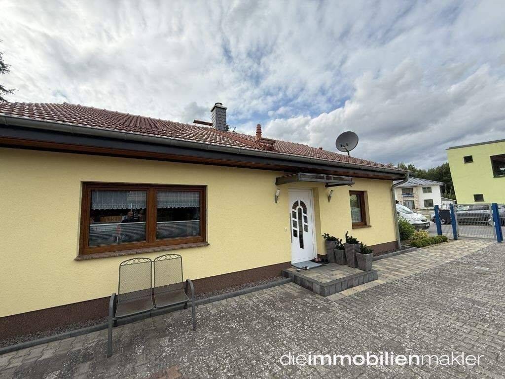 Immobilie in Lübben (Spreewald) - Einfamilienhaus + Geschäftshaus in beliebter Wohnlage in Lübben - Bild 3