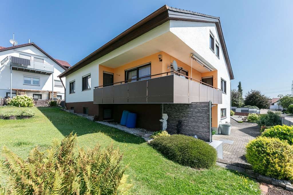 Immobilie in Niederstotzingen - Viel Raum zum Leben und Wohlfühlen – Einfamilienhaus für die ganze Familie - Bild 2