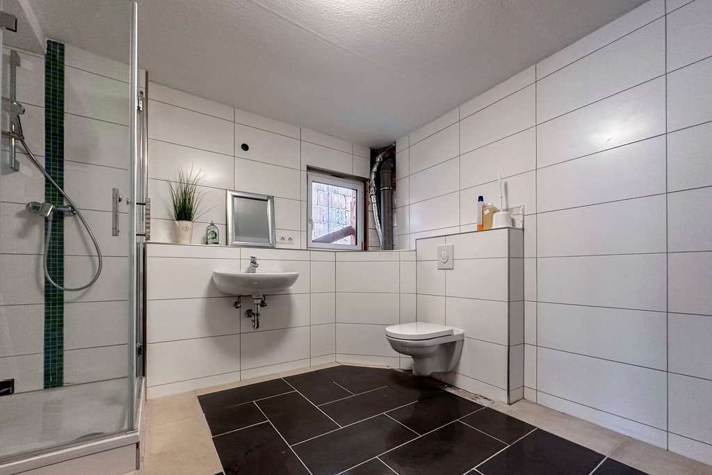 Immobilie in Hollfeld - Vielseitiges Investment mit Ausbaupotenzial in Hollfeld - Bild 4