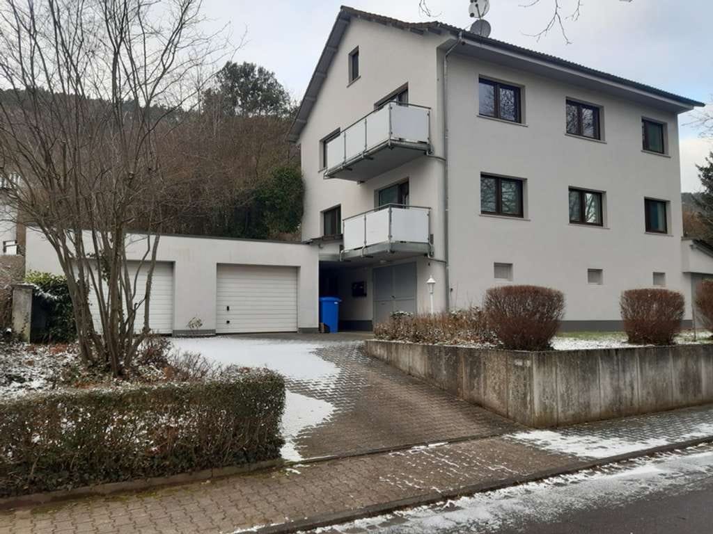 Immobilie in Höchst im Odenwald - Gepflegtes 2-Familienhaus - Bild 0