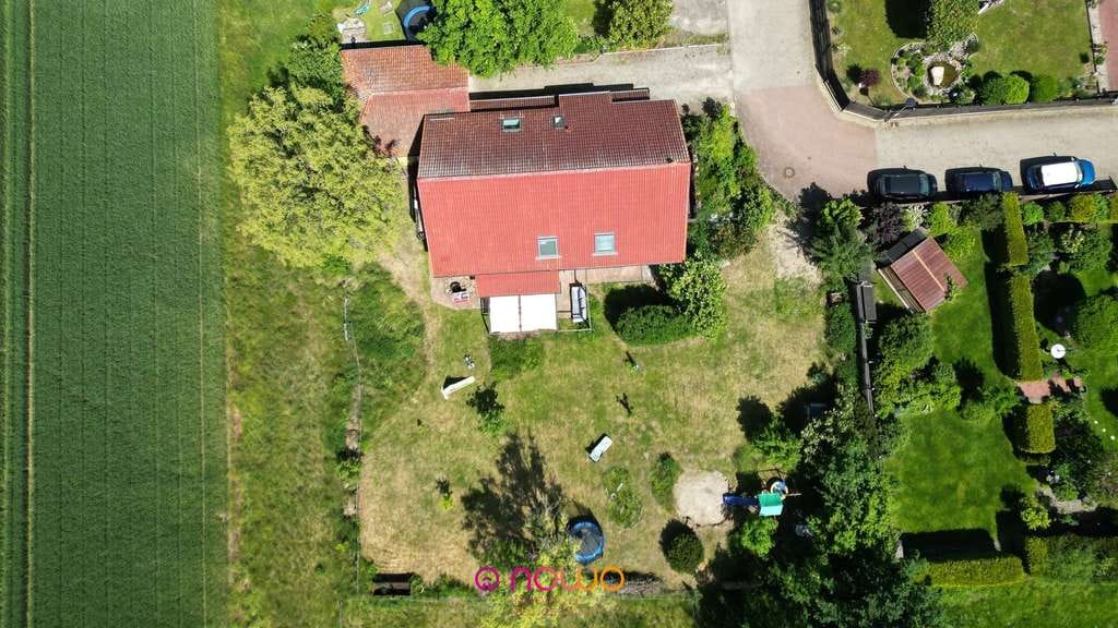Immobilie in Schladen-Werla - Großzügiges Familienhaus mit Einliegerwohnung in traumhafter Feldrandlage - Bild 2