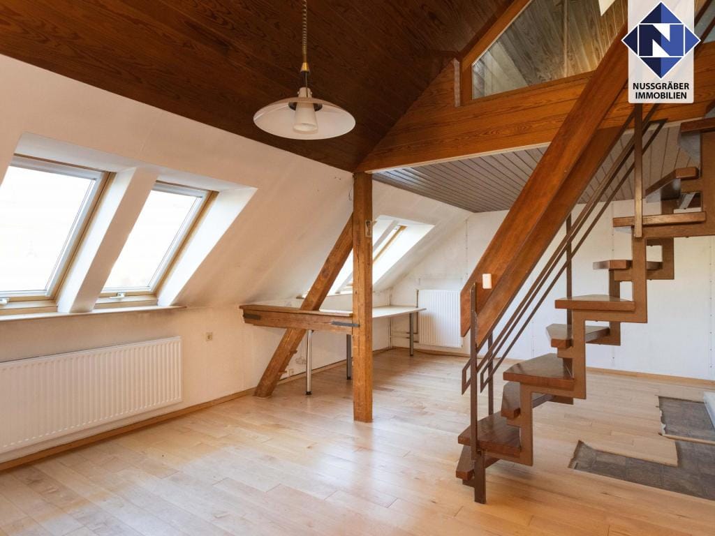 Immobilie in Plochingen - XXL freist. 1–2 Fam.-Haus mit 2 Wintergärten und viel Platz für die Familie – 8 Gehmin. ins Zentrum - Bild 0