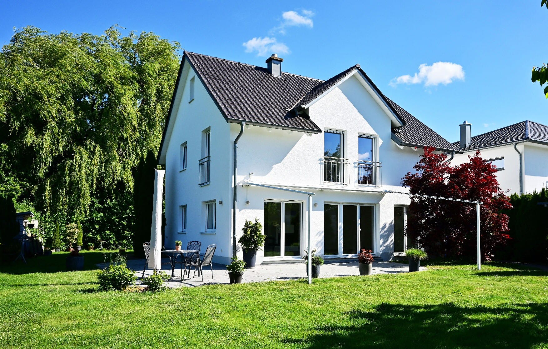 Immobilie in Eurasburg - AIGNER - Hochwertiges Einfamilienhaus mit traumhaften Garten - Bild 0